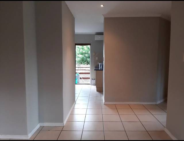 3 BEDROOM TOWNHOUSE RENTED IN SHERWOOD